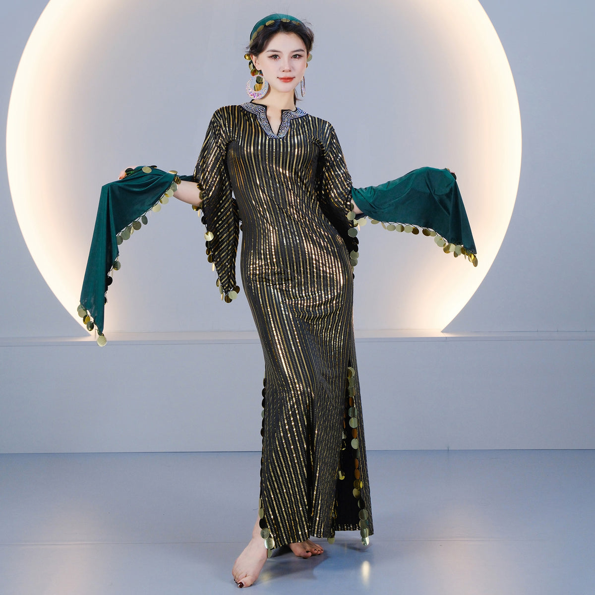 Elegant Egyptian Saidi Robe Cane Dance Costume with Embroidered Details for Stage Shows