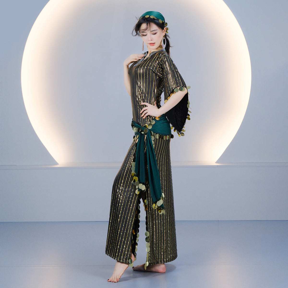 Elegant Egyptian Saidi Robe Cane Dance Costume with Embroidered Details for Stage Shows