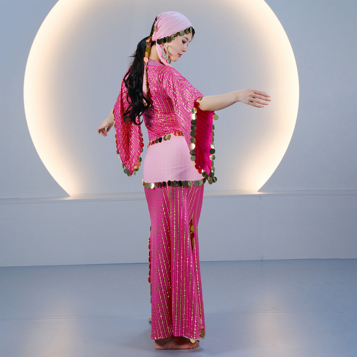 Elegant Egyptian Saidi Robe Cane Dance Costume with Embroidered Details for Stage Shows