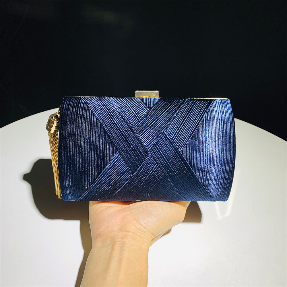 Handheld Women's Evening Clutch Bags Silk Satin Party Handbags Bridal Wedding Purses with Tassel Pendant Evening Clutch Bags