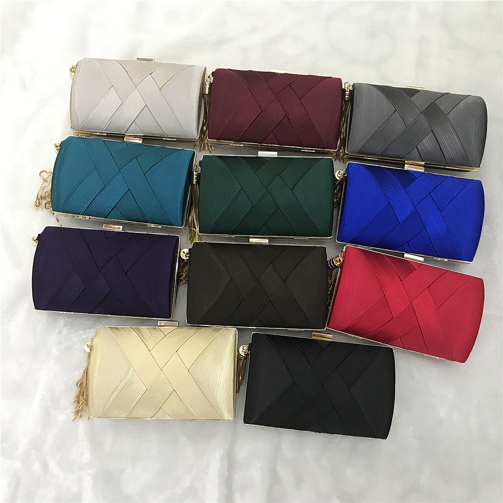Handheld Women's Evening Clutch Bags Silk Satin Party Handbags Bridal Wedding Purses with Tassel Pendant Evening Clutch Bags