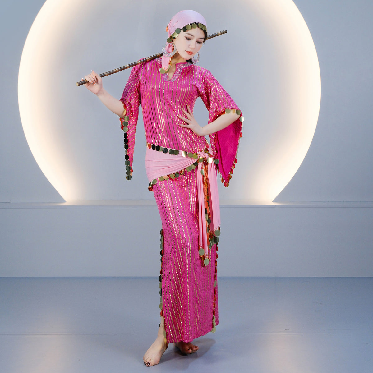 Elegant Egyptian Saidi Robe Cane Dance Costume with Embroidered Details for Stage Shows