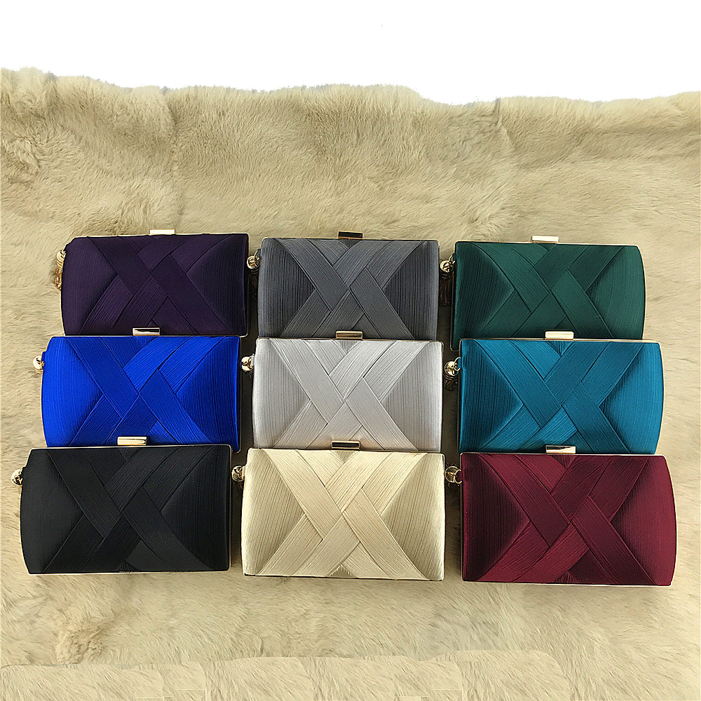 Handheld Women's Evening Clutch Bags Silk Satin Party Handbags Bridal Wedding Purses with Tassel Pendant Evening Clutch Bags