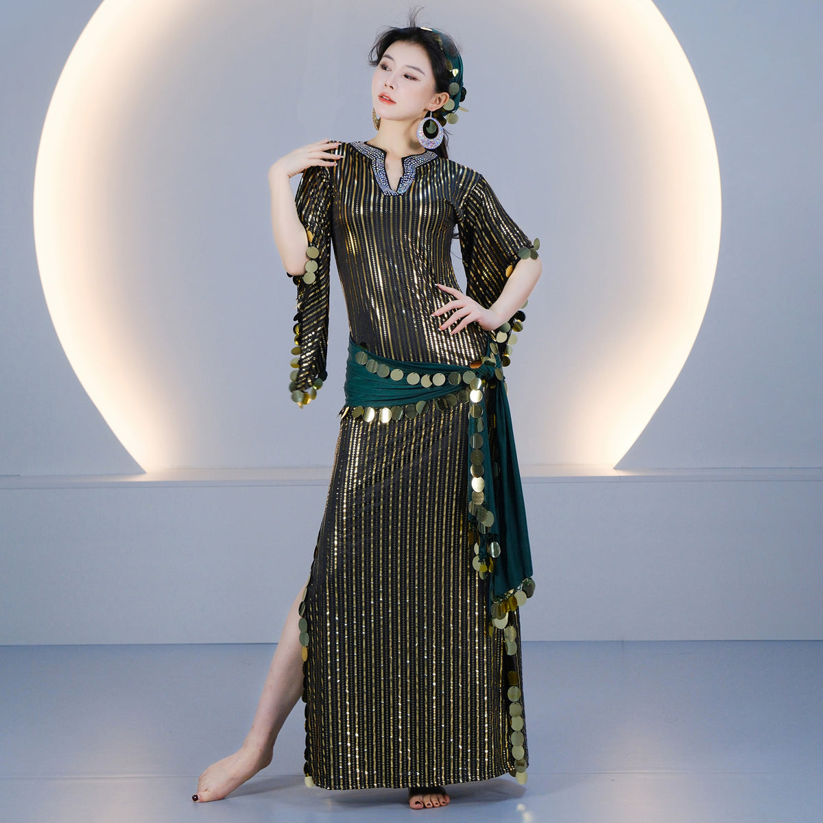 Elegant Egyptian Saidi Robe Cane Dance Costume with Embroidered Details for Stage Shows