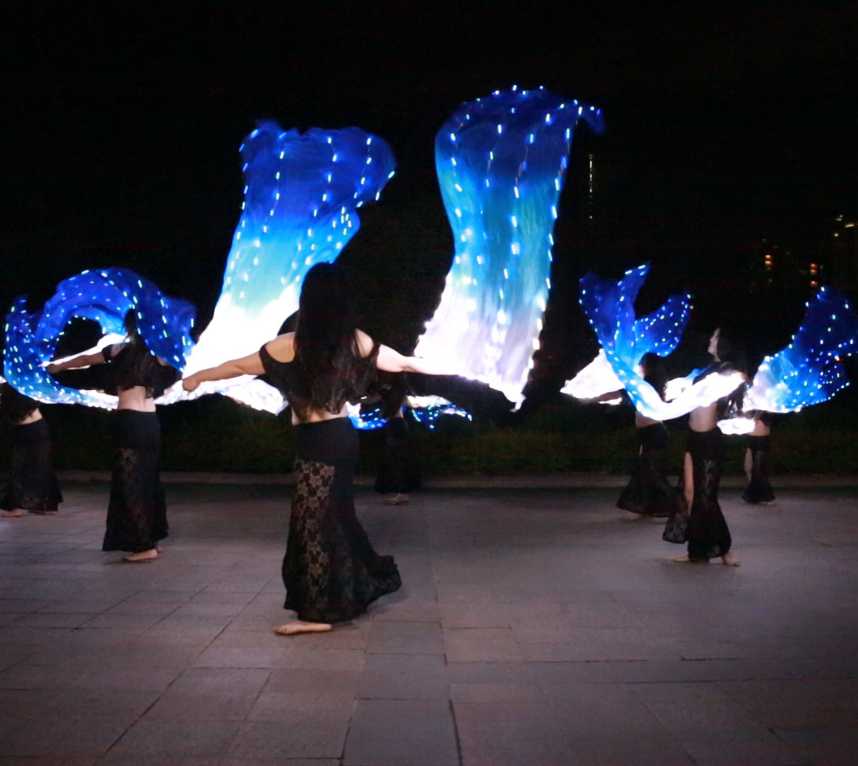 LED Fans Veil 100% Real Silk - 1.8m Long Bamboo Fans Veil Hand Made Silk Fans for Dance/Outdoor