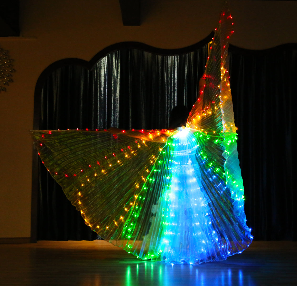 LED Isis Wing 8 Petals - Belly Dance Light Up Wing Carnival Halloween Party Club Wear with Telescopic Sticks